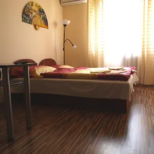 Apartman Center House, Budapest